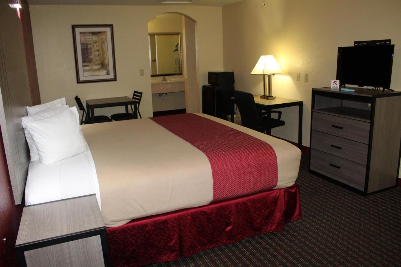 Scottish Inns Fort Worth Exterior photo
